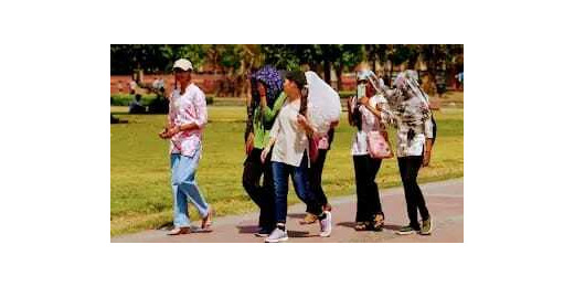 दिल्ली में अप्रैल में तीन साल का सबसे गर्म न्यूनतम तापमान, लू ने बढ़ाई मुश्किलें